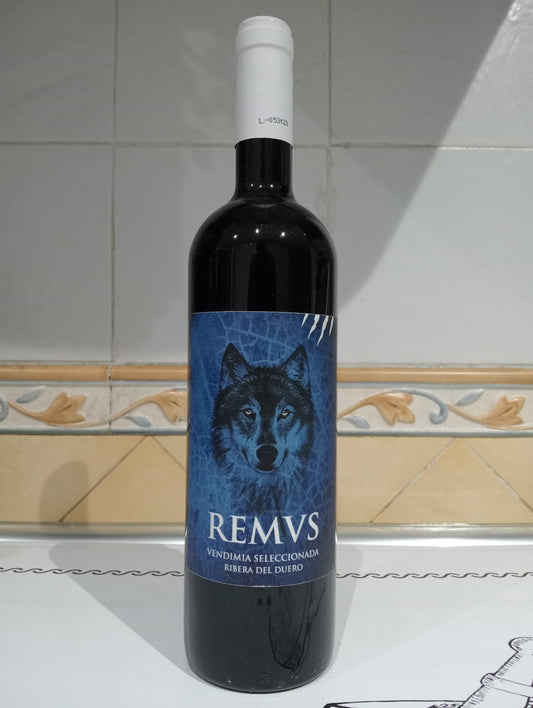 🍷 Remus Vendimia Seleccionada - Vaca Negra
